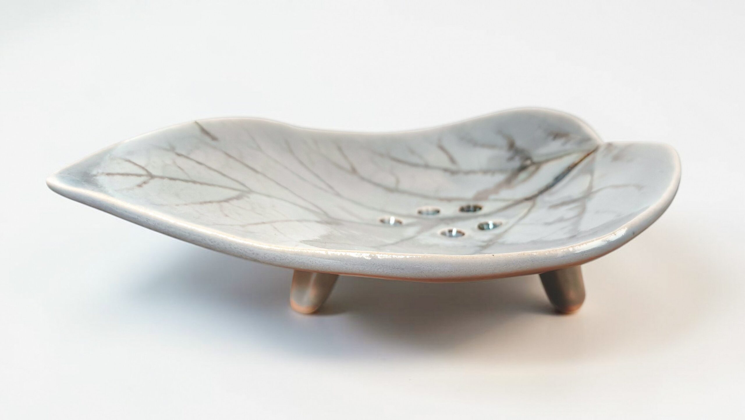 Mydelniczka Leaf II (rozmiar L) - obrazek 3